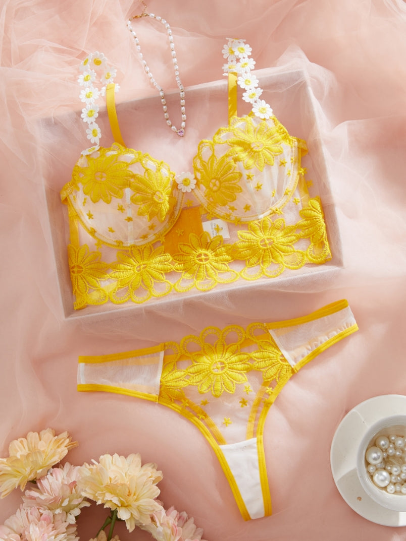 Sexy Bra and Panty Set for Women See Through Sheer Underwear Cute Exotic Foral Embroidery Babydoll Suit
